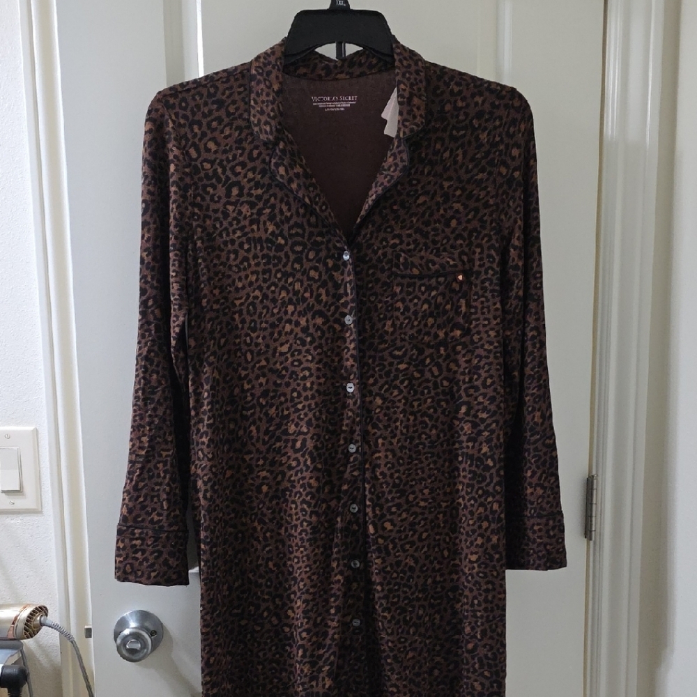 Victoria's Secret Brown Leopard Print Nightshirt